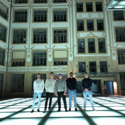 HakeemHussain10's profile picture. 