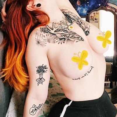 I'm a soft alt princess with the curse of curves
18+ONLY
♡25
♡Queer
♡ MILF
♡Vegan
♡Stoner baby 🌬
♡Tattooed&Pierced
♡Saucy Redhead
Cash app: $JustARedFlower