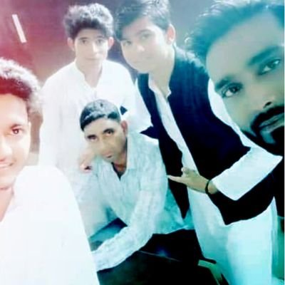 Real__Ahmad's profile picture. मै हर जाति व धर्म वर्ग विशेष का सम्मान करता हूँ                         कट्टर-पंथी लोग चाहे कोई भी हो फॉलो न करें क्योंकि सच सुनना उनके बस की बात नहीं है