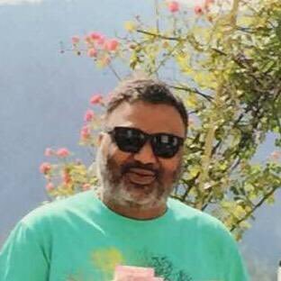 Friend’s don’t let friend’s wear ugly glasses . Retail professional & e-commerce specialist 🇮🇳 . RTs and links are not an endorsement