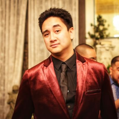 Chief Brand Officer and Co-Founder of @FenixDownCo | oliver@fenixdown.co | Gamer | Sports Fan | He/Him | 🇵🇭
