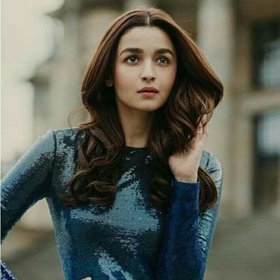 Zfanfyy's profile picture. 