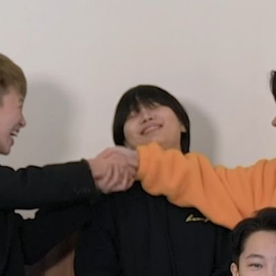 공부계 : 🌈 | 고1 | 미술전공~! | enfp | FUB free |