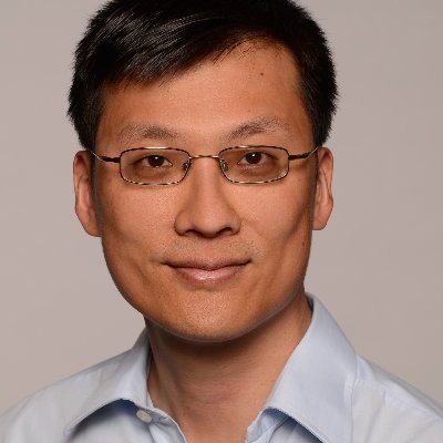 Physicist with teaching background. Casio schoolcoordinator. EdTech expert.
