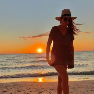 lizzieroseports's profile picture. currently exploring 🌏 📍NT, Australia