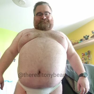 therealtonybear's profile picture. Over 18s content. NSFW account. Beware of false accounts. I'm on onlyfans now! https://t.co/AFoXxHSJPE 
I speak 🇬🇧🇫🇷🇪🇸