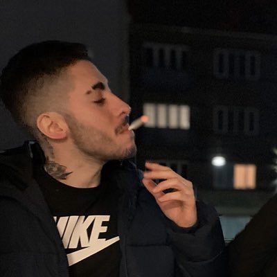 https://t.co/VtIxIzzQBo - tattoo actualmente base en 🇩🇰