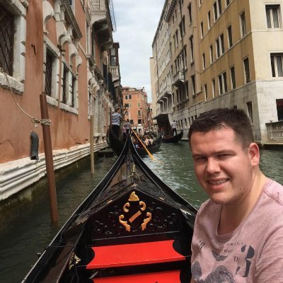 mmdb12's profile picture. 