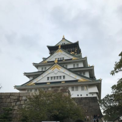 YEDkvWuQWa4STMI's profile picture. 