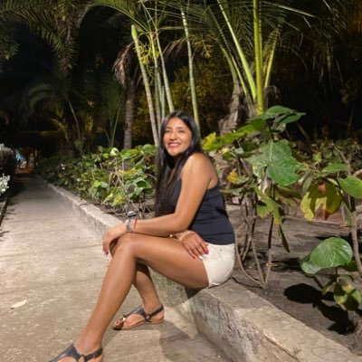 noviembre10's profile picture. Sí alguna vez quieres algo, si quieres algo de verdad ve por ello sin mirar  atrás, mirando al miedo de frente, entregándolo todo y dando el alma. Hoy y ahora!