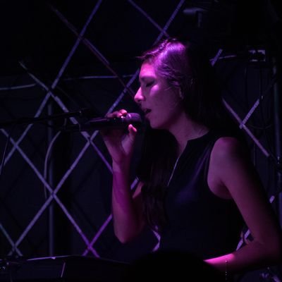 MariaPerzu's profile picture. Esposa y madre. Anti-Comunista. Viva México la Libertad y la Vida. Soy Católica 💯