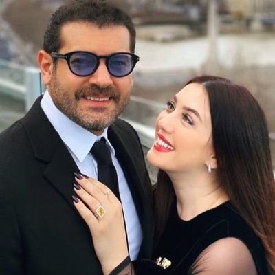 Sara only👑⚔️
Mohamed ❤️💍
Fces🤑💲