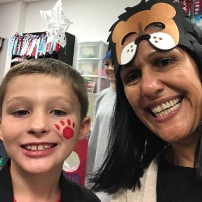 MrsClayLISD's profile picture. I’m a teacher who enjoys going to the gym.