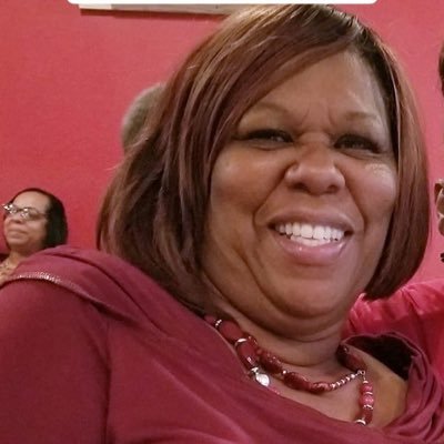 RobinMosteller's profile picture. 