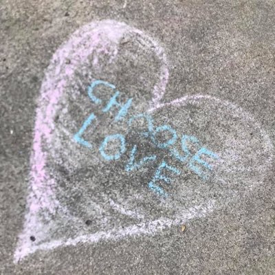 fratellimamaof3's profile picture. day dreamer. beach life living, lavender growing mama of 3 awesome, young adults! ~ Mon The Fratellis!