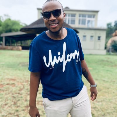 Swanamatlou's profile picture. 