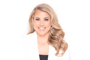 JaynaAltman's profile picture. Creative Digital Leader. Global Philanthropist and Spokeswoman. Dog Lover. Coffee Enthusiast. Fitness. Foodie. Listener.