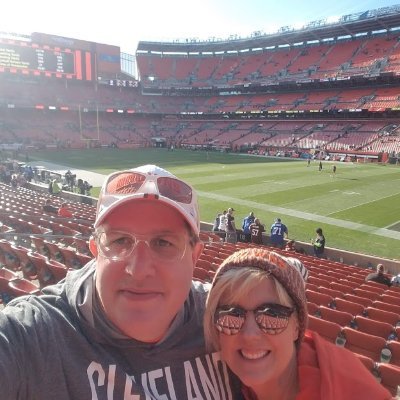 Husband, #Marketing Leader & Strategist, Proud #PennState 🦁Alum, MBA, Avid Golfer, Cleveland #Browns #Indians #Cavs Fan, Be the Light Today! Tweets are mine
