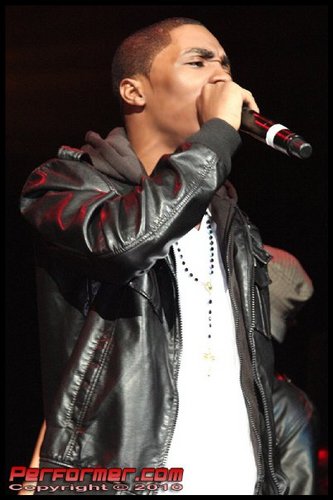 My life is in my music. I 'handle my BI' all the time!! R&B/Pop artist. I'm next... P.M.L.(Pop Money Lane)
Booking info: DM me