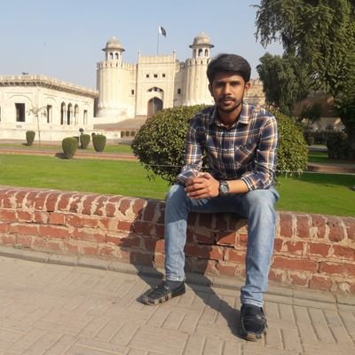 socialMedia Coordinator @ereadPak..||
SocialMedia influencer @MillionsmilesPK
#Electronic_Engineeer 
#Sindhi || #ProudPakistani