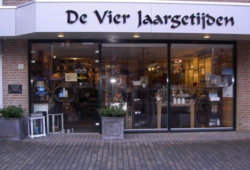 VierJaargetijde's profile picture. De Vier Jaargetijden Interieur&Decoratie. Voor uw woonaccessoires en meubels bent u hier op het juiste adres.
LampeBerger/Riverdale/BC/Sia/Bridgewater/Blomus/