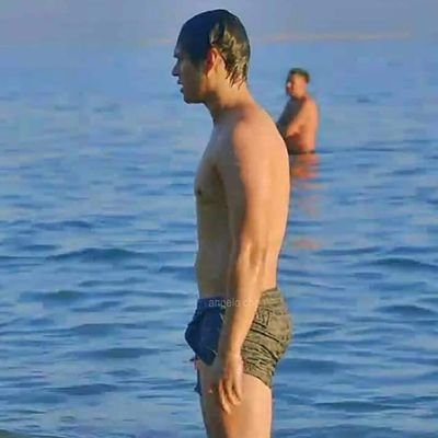 thatadis's profile picture. I am very simple person & also friendly kapit bahay😊