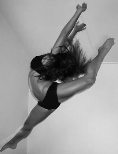 lemongrassgirl's profile picture. Hi all! I'm new to the twitter world, but love it! Ballroom Dancer, love ZUMBA, running, surfing... Staying fit! Always looking for some great fitness advice!:)