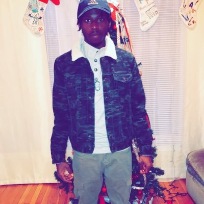 _mikey_darell's profile picture. Not for the small talk🤨 on to bigger and better things 🙃