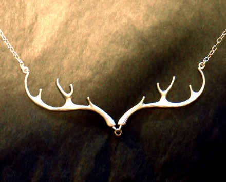 JackdawOnEtsy's profile picture. Jackdaw & Pilate operates out of Toronto. I create jewelry inspired by life, love & nature for those who love simple, understated pieces.