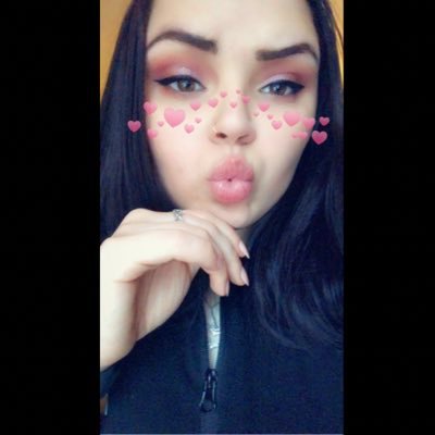 || She loves the medicine she's on, matter of minutes her minds gone. ||#TEAMWITT