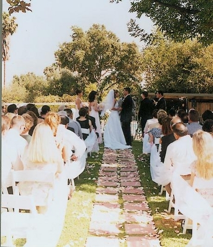 AmoreEvent's profile picture. Ideas, info & resources for planning weddings & events with creative motifs/themes. Make your precious moments wow & be remembered forever & ever.