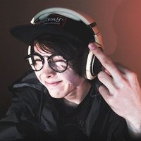 crystal meth says: #FREELEAFY (@xcrystalishere) 's Twitter Profile