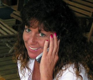 factsondemand's profile picture. 