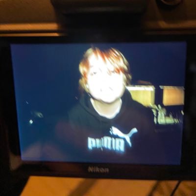 cadesvisuals's profile picture. i'm a photographer.