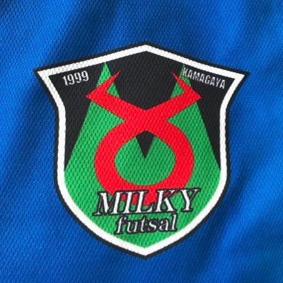 競技フットサルチームとして活動していたMILKYがカタカナになって密かに復活しています。おさん中心ですがエンジョイ以上競技未満でがんばります。対戦相手随時募集中です。体育館確保できます。よろしくお願いします。