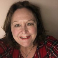 Linda McClure - @LindaMc75108602 Twitter Profile Photo