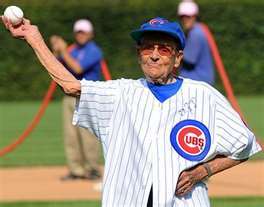 Cub fan who's seen the light. The cubs will suck forever, go Sox. Bears, Bulls, Hawks, fan. Golf nut. Retired to Arkansas. Blogger