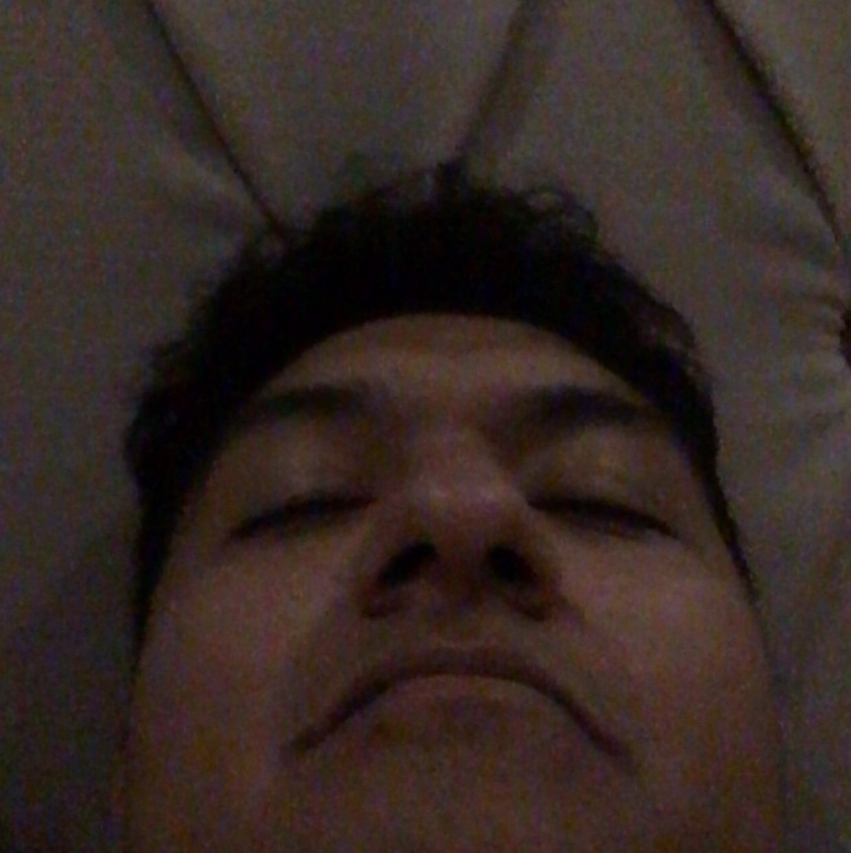 _lozloz's profile picture. u gonn carry that weight…