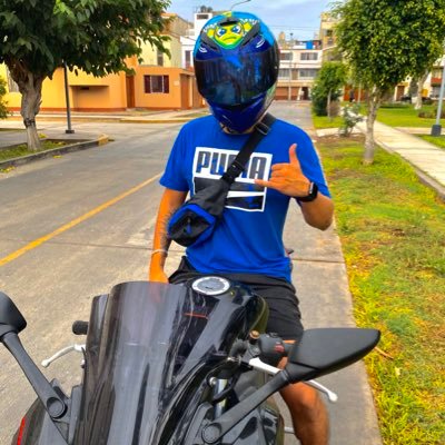JOanCO_'s profile picture. de rodillas ante dios y de pies me maman el bicho. 🏍💨