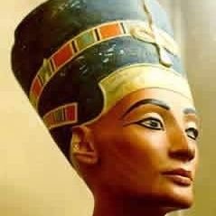 عاشقه للتراث المصرى القديم وكنت اتمنى لو اعيشه ❤️❤️❤️❤️❤️