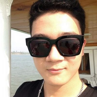 N4mChangmin's profile picture. Alone