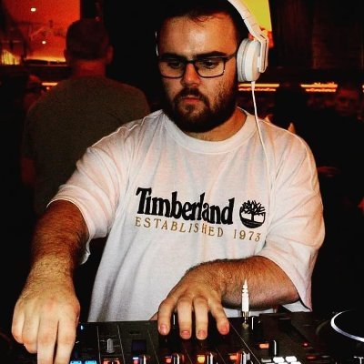 Essex Dnb and Dubstep DJ and learning producer, supported acts such as Fox Stevenson, Pegboard Nerds, Bossfight and many more 
Insta and Tiktok - gamblemusicuk