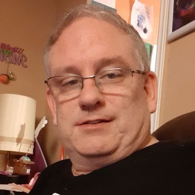 mikedebellefay's profile picture. lets talk.