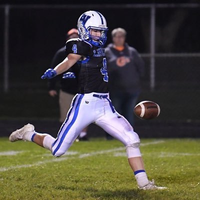 21’ LaVille High School (IN) K/P-4.5🌟by Kohl’s 6’ 175lbs GPA: 4.0- All State Punter & Preseason All State Punter Email: lczarnecki21@students.unorth.k12.in.us