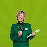 AssistentMonica's profile picture. Monica is het type wat alles, maar dan ook echt álles voor je kan regelen. Van het afsluiten van de ziektekostenverzekering tot het uitlaten van je drie honden.