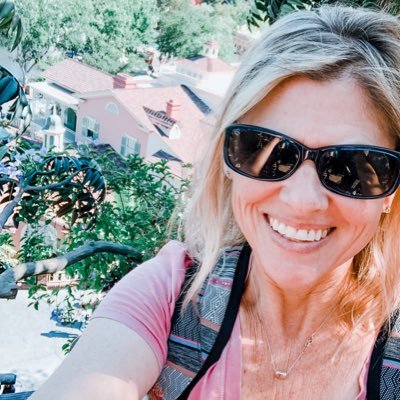 Profile Picture of Robin Brooke (@robinbrooke5) on Twitter