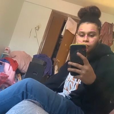 Diamond29182594's profile picture. Lesbian 💖IN A RELATIONSHIP ‼️subscribe to YouTube channel Y&D TV