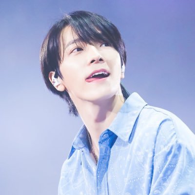 영원히🌼 @donghae861015 ♡♡Hello Again..xx♡♡_______샤이니💎⌒▽⌒💚6v6💛👑⚜🐵💜