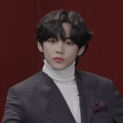 8XHj7PAcmxScwl0's profile picture. 방탄소년단 〚뷔〛김태형 🐯 ➷クオズ ➷グテ ➷テギ #army テテ強めのallペン #armyと繋がりたい 同担･他担🙆‍♀️ 無言フォロー🙆‍♀️気軽にフォローしてください