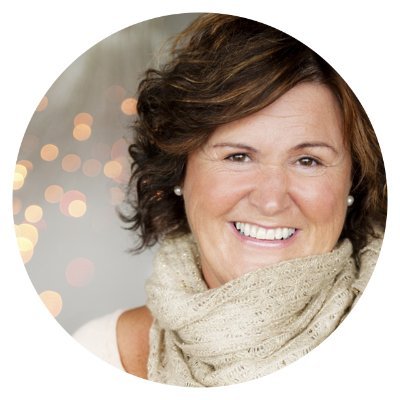 BrittBjrgrd's profile picture. Samfunnsengasjert.  Mennesker besitter planetens mest avanserte soft-teknologi og vi må beskytte alt organisk liv.   Vi er suverene i egen kropp og sinn!